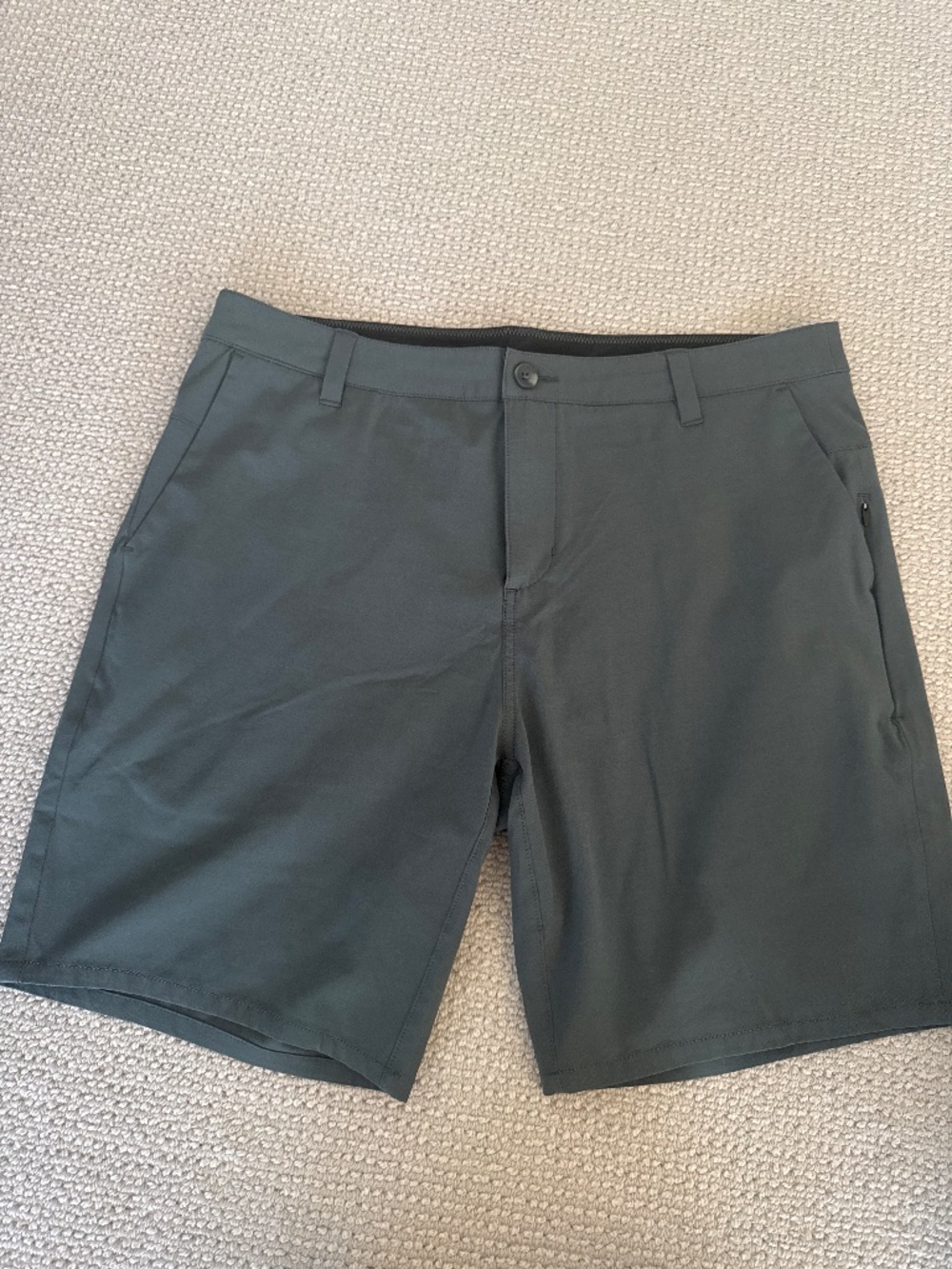 Vuori men’s shorts